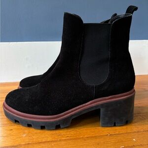 Antonio de Faria Women’s Lugged Chunky Heel Chelsea Suede Boots US 9 EU 40 Black
